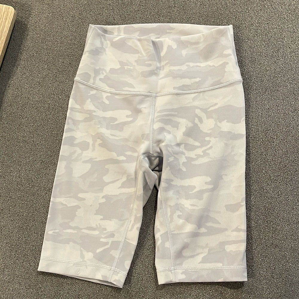 Lululemon biker shorts